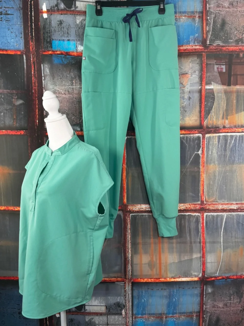 FIGS Surgical Green Scrub Set Rafaela™ Oversized Top + Nepal™ Tall Slim Jogger